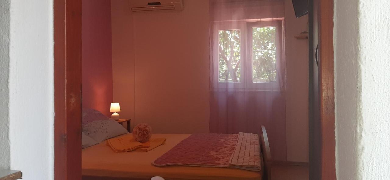 Marin I Vinka Appartement Trogir Buitenkant foto
